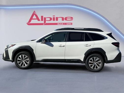 Crystal White Pearl 2024 Subaru Outback Premium
