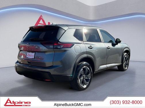 2024 Nissan Rogue SV