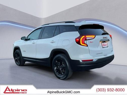 2024 GMC Terrain AWD AT4
