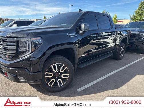 2025 GMC Sierra 1500 AT4