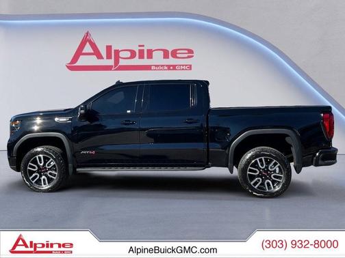 2025 GMC Sierra 1500 AT4