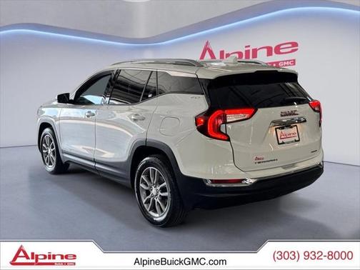 2023 GMC Terrain SLT