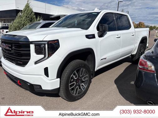 2023 GMC Sierra 1500 AT4