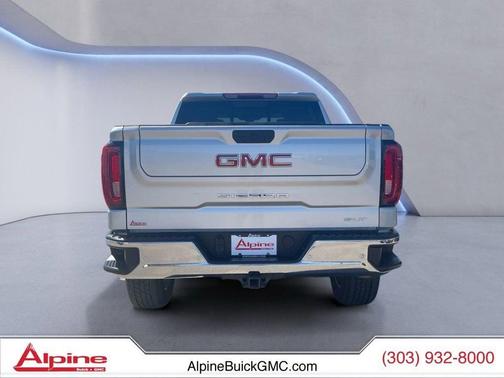 Quicksilver Metallic 2022 GMC Sierra 1500 SLT