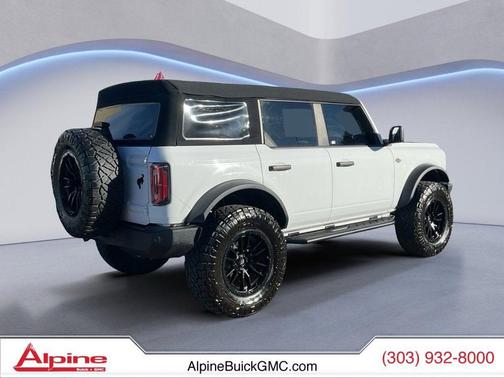 OXFORD WHITE 2024 Ford Bronco Wildtrak