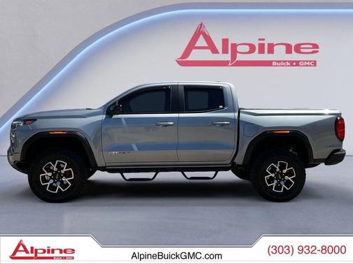 Sterling Metallic 2025 GMC Canyon AT4
