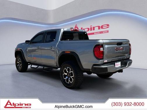 Sterling Metallic 2025 GMC Canyon AT4