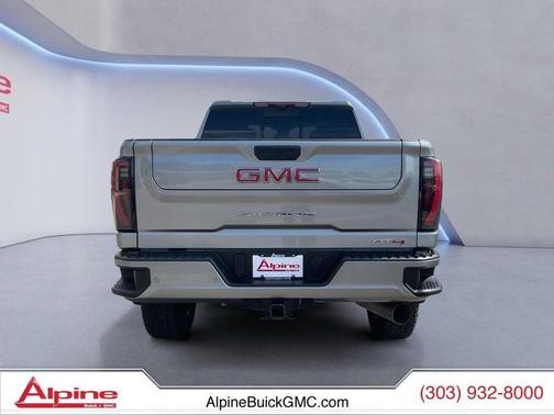 Sterling Metallic 2024 GMC Sierra 2500 AT4