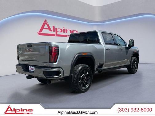 Sterling Metallic 2024 GMC Sierra 2500 AT4