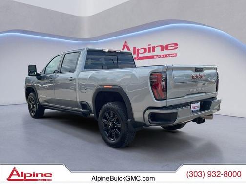 Sterling Metallic 2024 GMC Sierra 2500 AT4