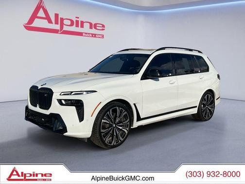 2023 BMW X7 M60i