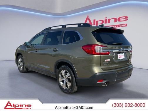 Autumn Green Metallic 2025 Subaru Ascent Premium 7-Passenger