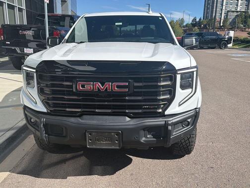 Summit White 2024 GMC Sierra 1500 AT4X