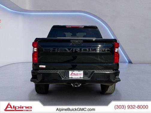 2023 Chevrolet Silverado 1500 Custom