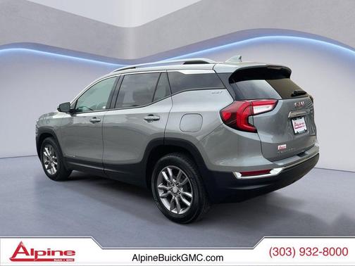 2023 GMC Terrain SLT