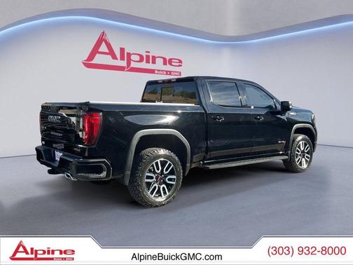 2022 GMC Sierra 1500 AT4