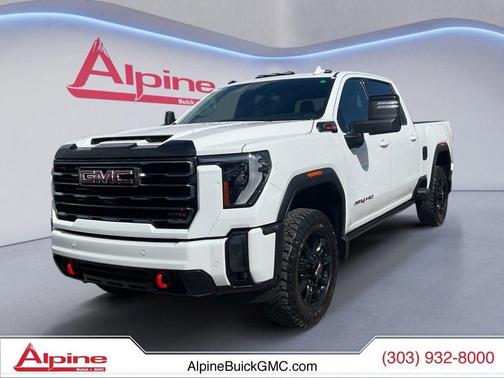 Summit White 2024 GMC Sierra 2500 AT4