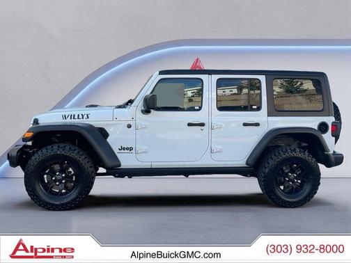 Bright White Clearcoat 2025 Jeep Wrangler Willys