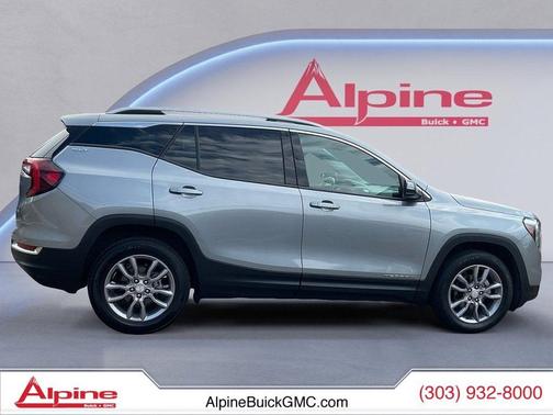 2023 GMC Terrain SLT