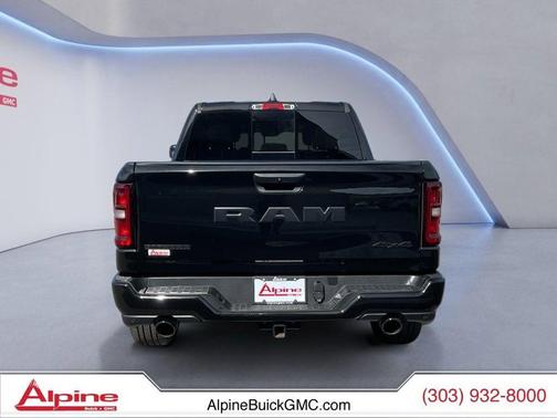 Diamond Black Crystal Pearlcoat 2025 RAM 1500 Big Horn/Lone Star