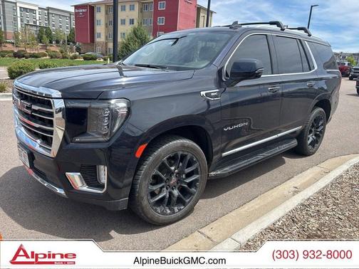 Midnight Blue Metallic 2022 GMC Yukon SLT