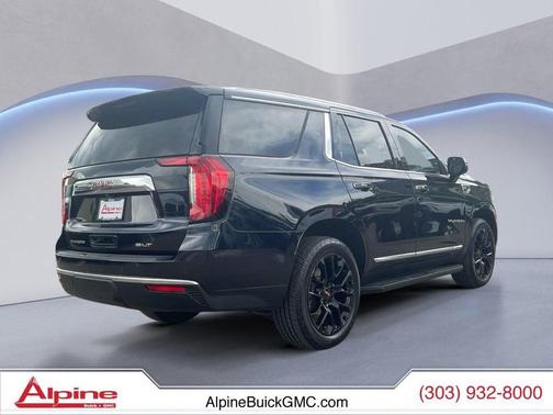 Midnight Blue Metallic 2022 GMC Yukon SLT