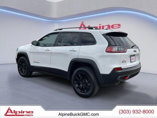 Bright White Clearcoat 2019 Jeep Cherokee Trailhawk