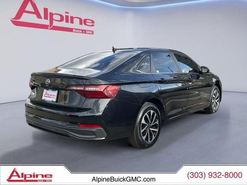 Deep Black Pearl 2024 Volkswagen Jetta 1.5T S