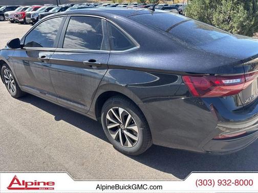 Deep Black Pearl 2024 Volkswagen Jetta 1.5T S