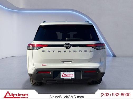 2025 Nissan Pathfinder SV 4WD