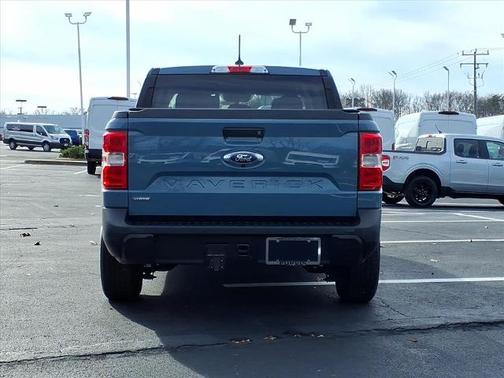 2022 Ford Maverick XL