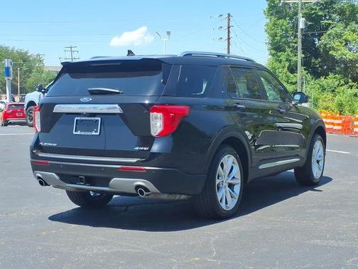 AGATE BLACK METALLIC 2023 Ford Explorer PLATINUM