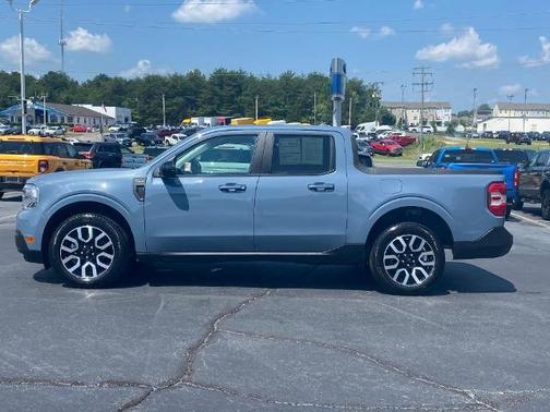 2024 Ford Maverick LARIAT