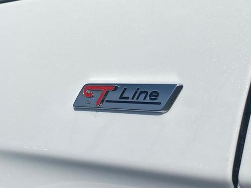 2024 Ford Edge ST-LINE