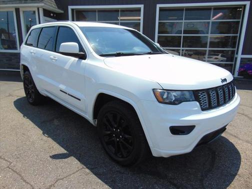 2017 Jeep Grand Cherokee Altitude