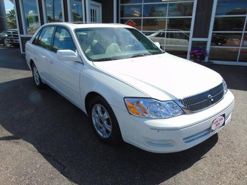 2001 Toyota Avalon XL
