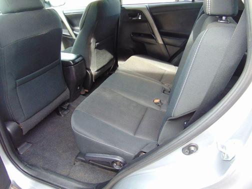 SILVER 2018 Toyota RAV4 XLE