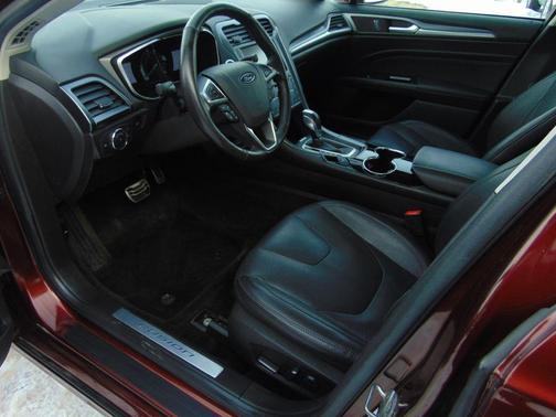 2016 Ford Fusion Titanium