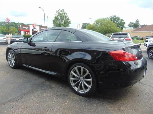 2009 INFINITI G37 Base