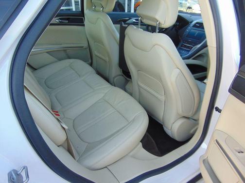 2015 Lincoln MKZ Base