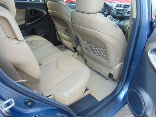2011 Toyota RAV4 Limited