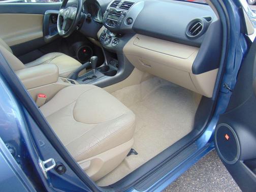 2011 Toyota RAV4 Limited