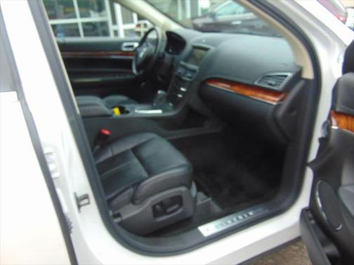 2014 Lincoln MKT EcoBoost