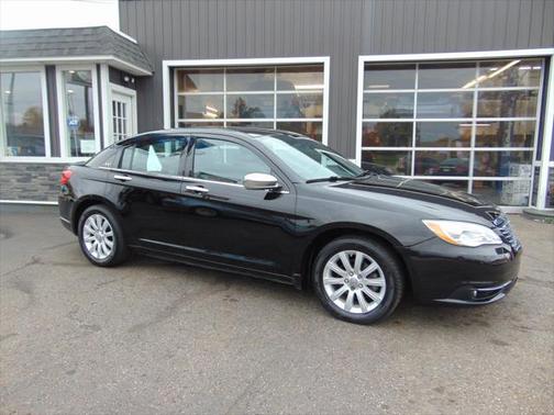 2013 Chrysler 200 Limited