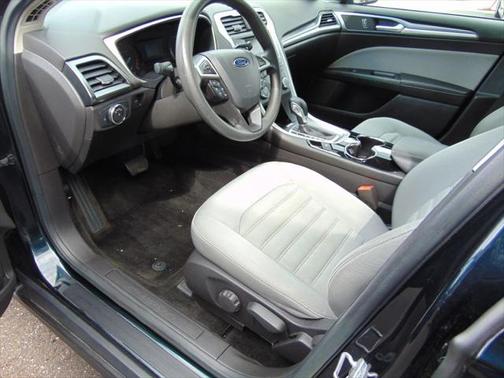 2014 Ford Fusion S
