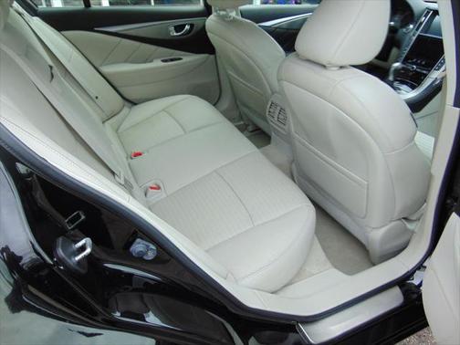 2014 INFINITI Q50 Sport