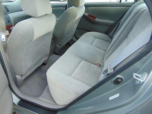 Mineral Green 2004 Toyota Corolla LE