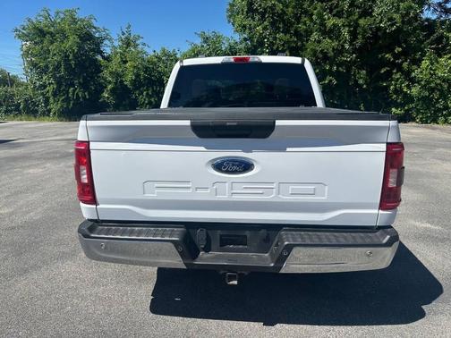 Oxford White 2021 Ford F-150 XLT
