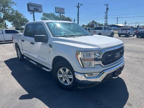Oxford White 2021 Ford F-150 XLT