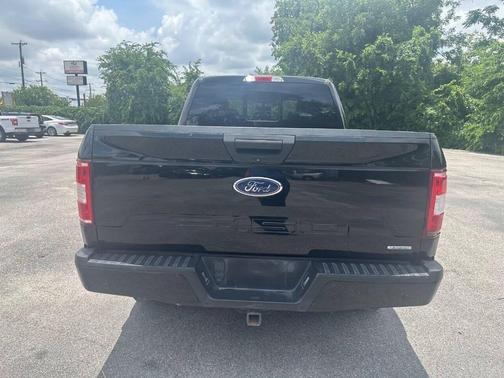 Agate Black 2019 Ford F-150 XLT